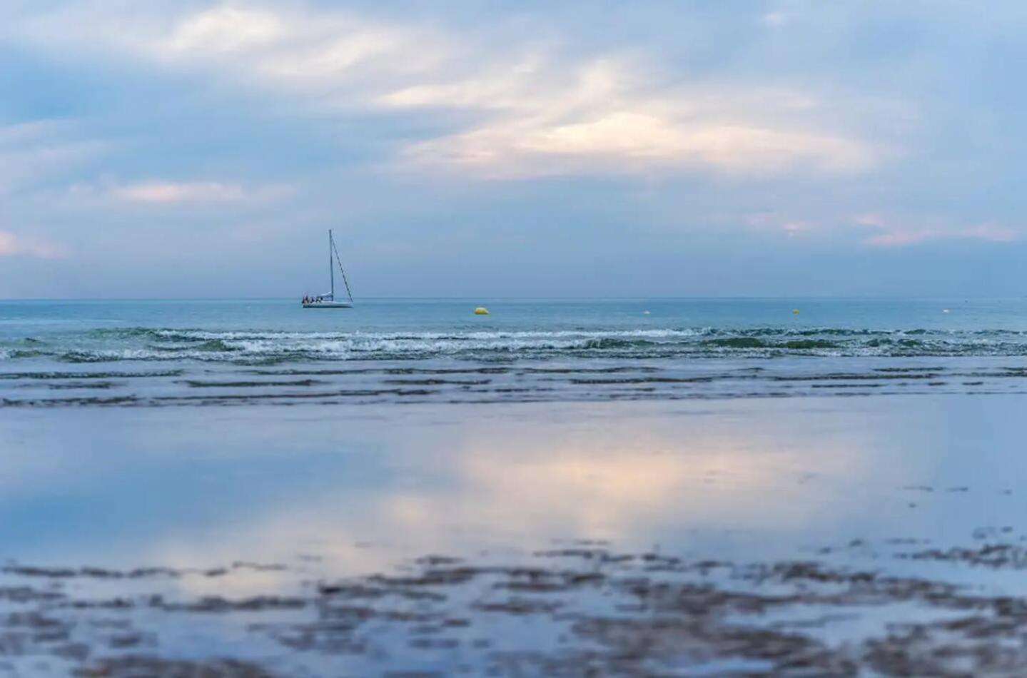 Appartement 45M2 - Proche Deauville - Vue Mer Bénerville-sur-Mer Esterno foto